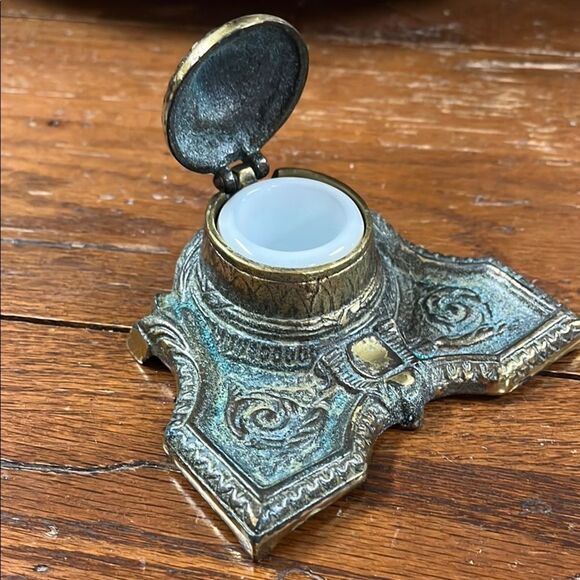 Vintage Brass Inkwell - Picture 1 of 5